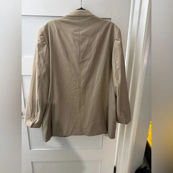 Elegant Beige Men's Blazer